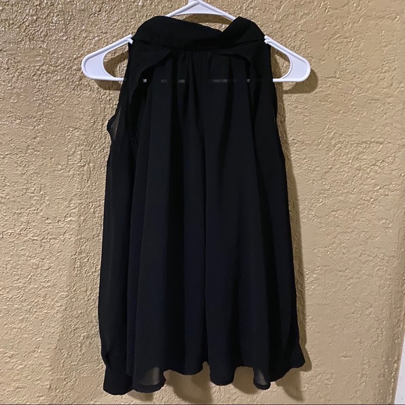 UNIF open back button down shirt - Picture 2 of 6